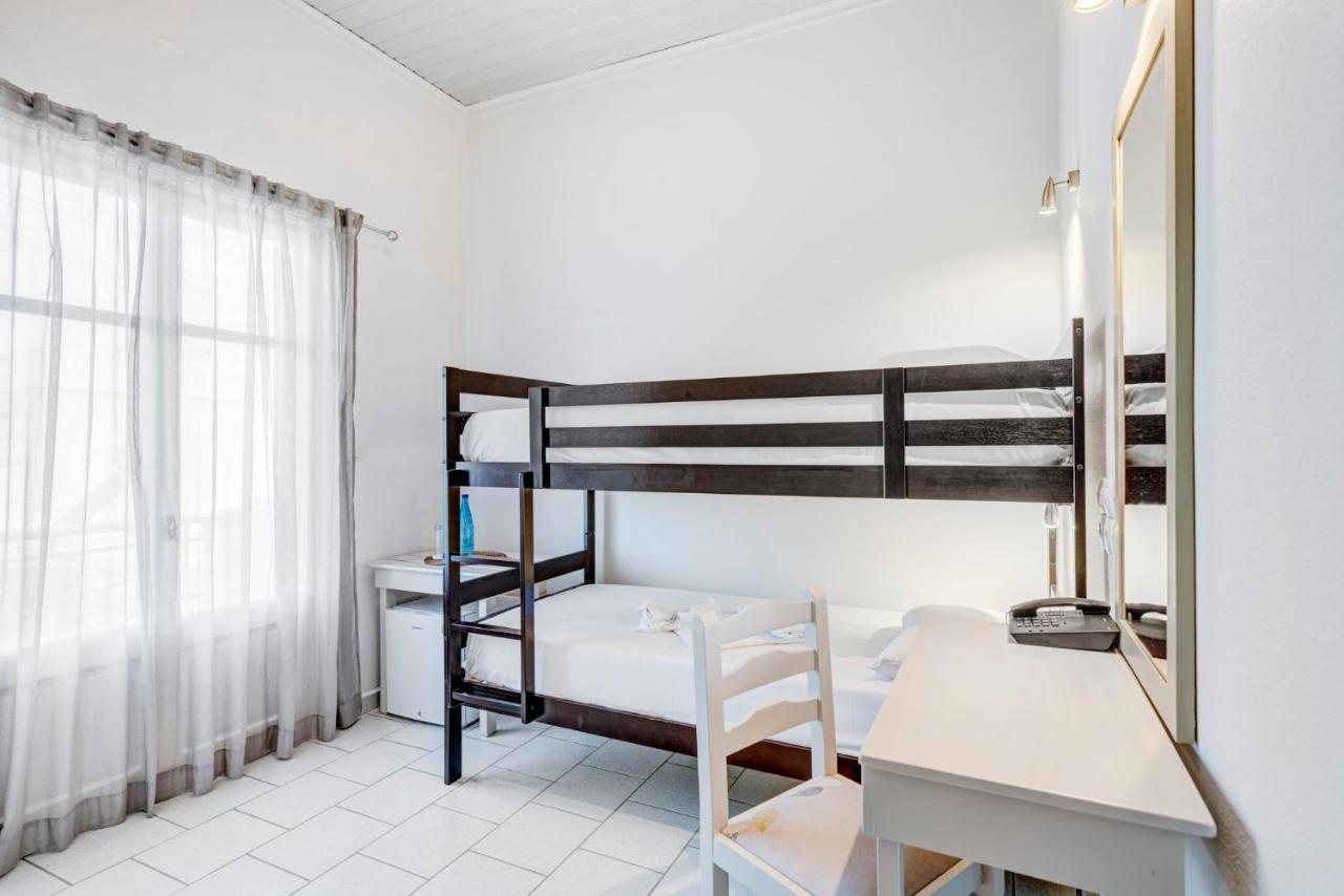 Vári Hotel Kamelo מראה חיצוני תמונה