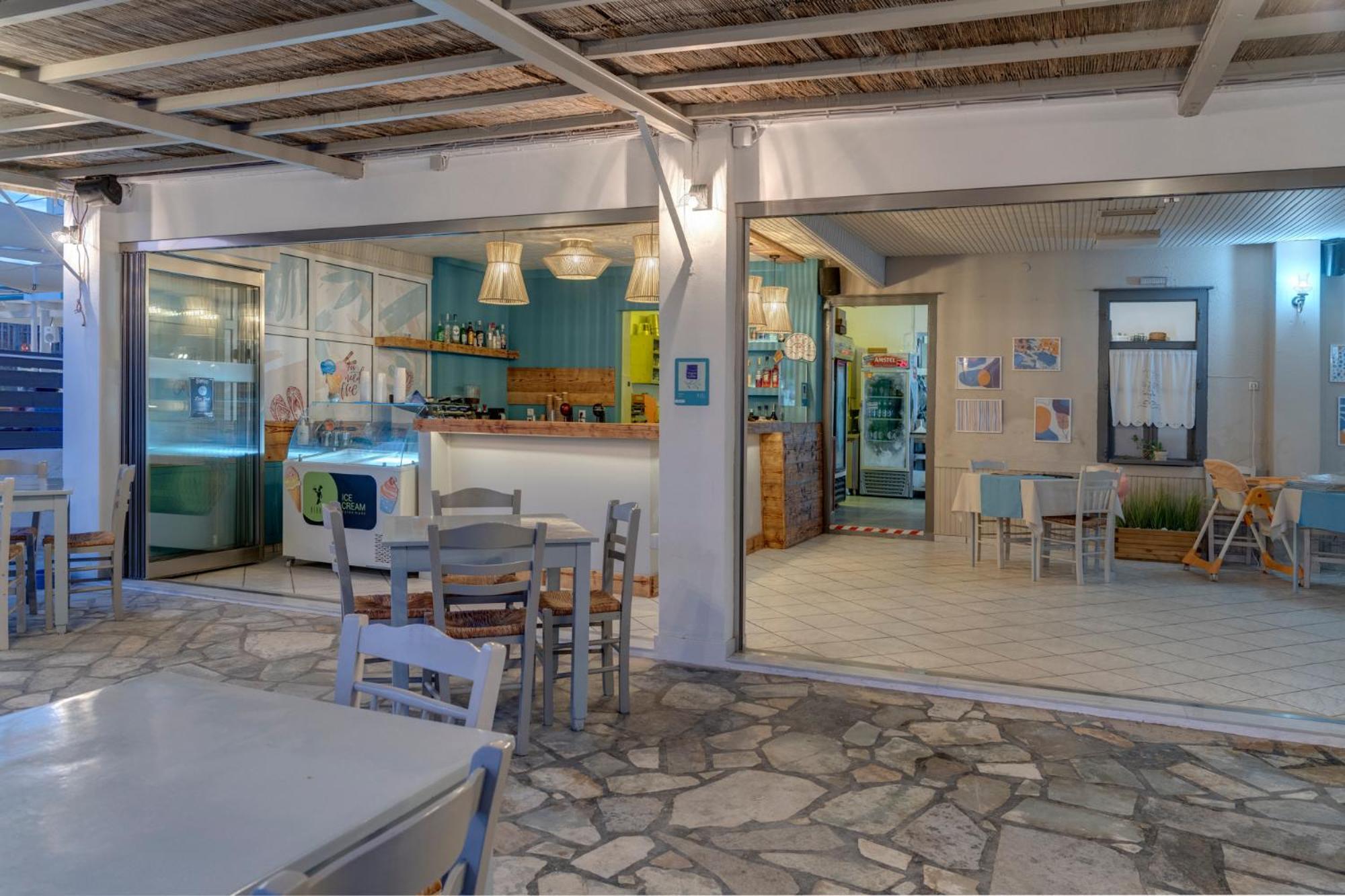 Vári Hotel Kamelo מראה חיצוני תמונה