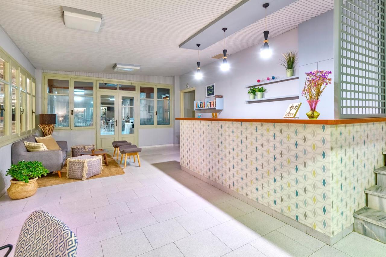Vári Hotel Kamelo מראה חיצוני תמונה